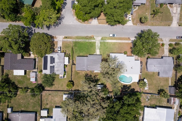 826 Cherokee Cir, Sanford, FL 32773 - bird's eye view of a pool area
