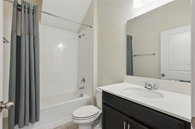 10172 Storey Grove Way, Winter Garden, FL 34787 - full bath with vanity, shower / bath combo with shower curtain, and toilet