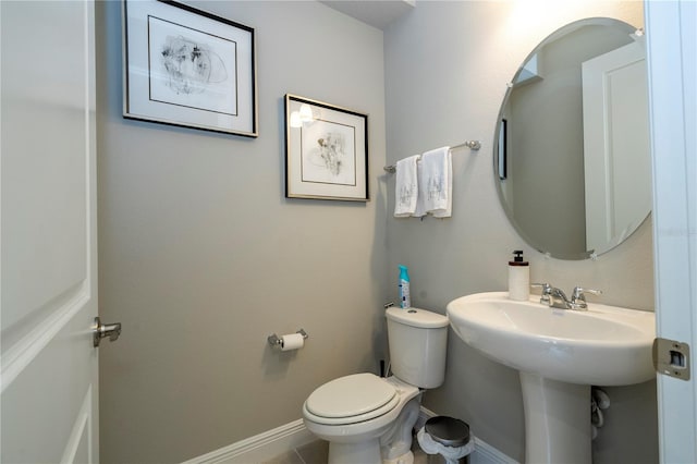 12259 Bracco St, Winter Garden, FL 34787 - half bathroom featuring baseboards and toilet