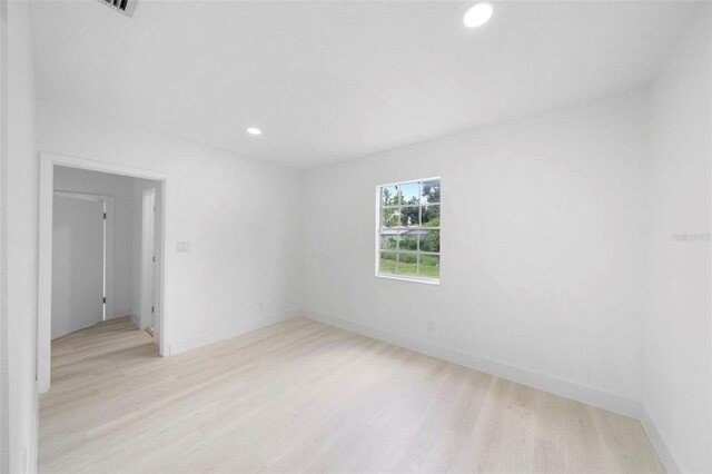 161 Bolender Rd, Auburndale, FL 33823 - spare room featuring light wood finished floors, recessed lighting, and baseboards