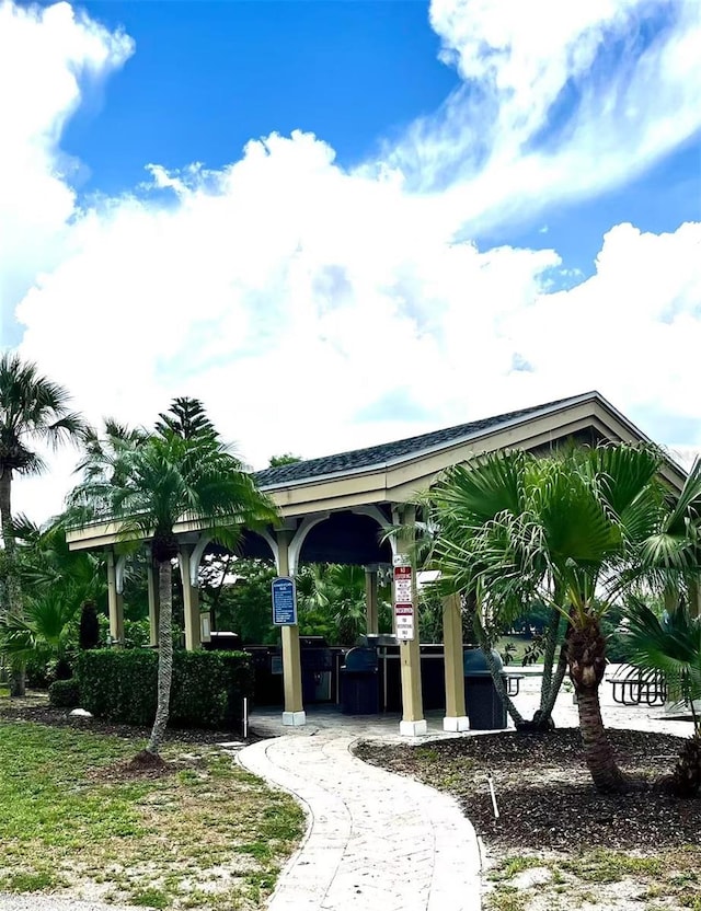 1057 S Hiawassee Rd Unit 1913, Orlando, FL 32835 - surrounding community featuring a gazebo