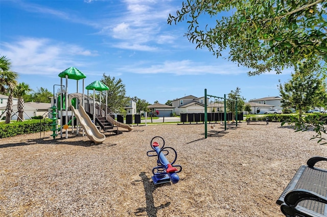 29400 Caspian St, Leesburg, FL 34748 - community play area featuring a residential view
