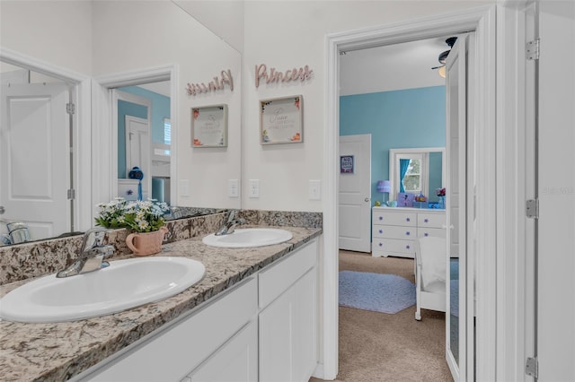 10815 Laxer Cay Loop, San Antonio, FL 33576 - bathroom with double vanity