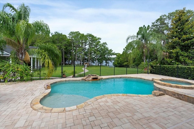 1550 Bluewater Run, Chuluota, FL 32766 - view of pool featuring a patio and a pool with connected hot tub