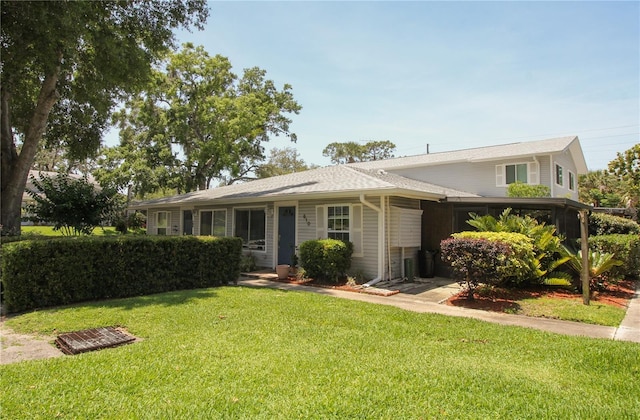 610 Heatherton Vlg Unit 610, Altamonte Springs, FL 32714 - view of front of house featuring a front yard