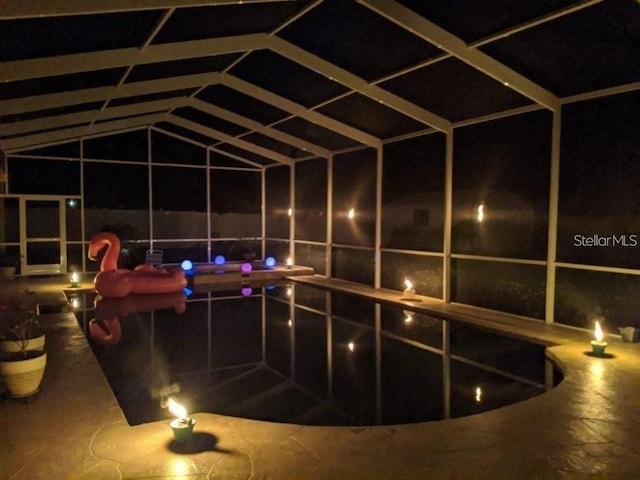 3009 Ridgevale Cir, Valrico, FL 33596 - misc room with vaulted ceiling