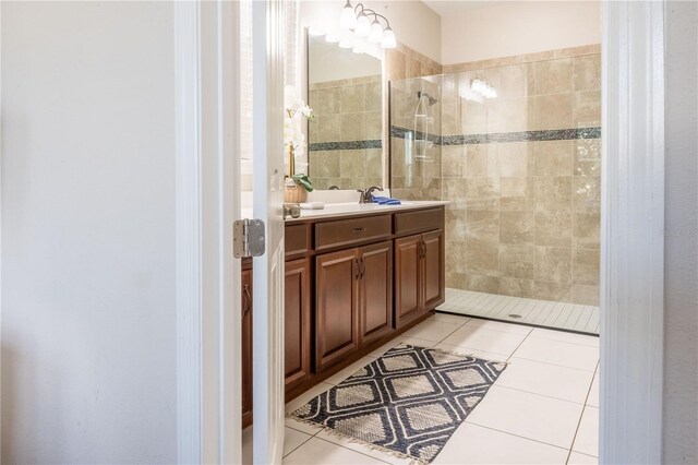 1836 Sandy Park Trl, Kissimmee, FL 34747 - full bath featuring vanity, walk in shower, and tile patterned flooring