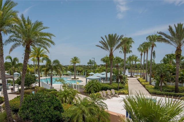 1836 Sandy Park Trl, Kissimmee, FL 34747 - community pool with a water view