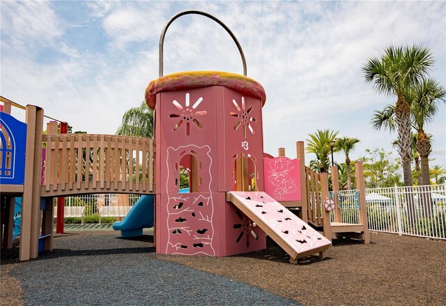 1836 Sandy Park Trl, Kissimmee, FL 34747 - view of community jungle gym