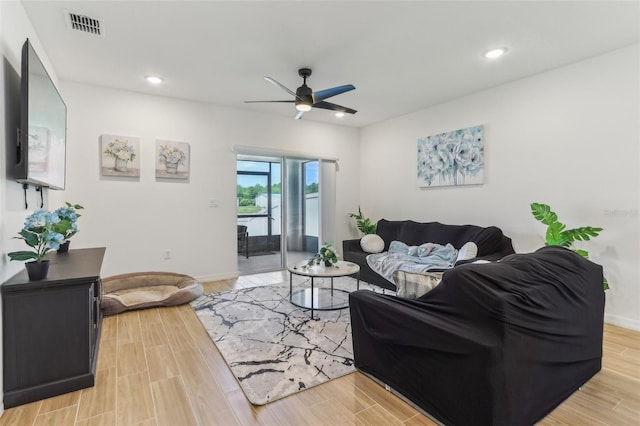 4122 Sagefield Dr, Saint Cloud, FL 34773 - living room with a ceiling fan, light wood finished floors, recessed lighting, and baseboards