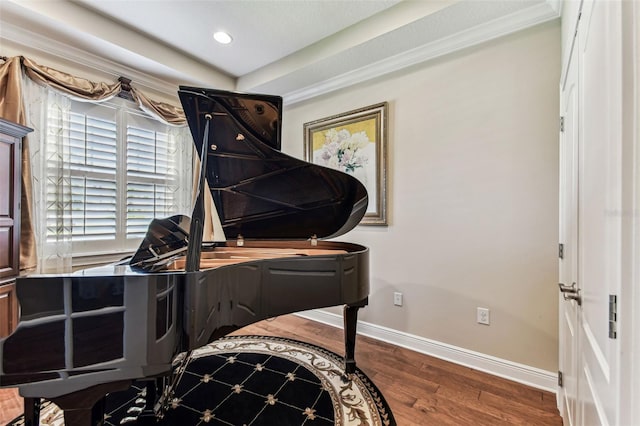 4133 Foxhound Dr, Clermont, FL 34711 - sitting room with wood finished floors and recessed lighting