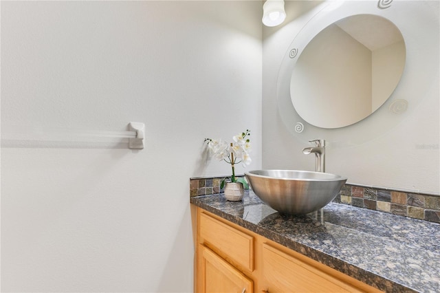 4993 Hook Hollow Cir, Orlando, FL 32837 - bathroom with vanity
