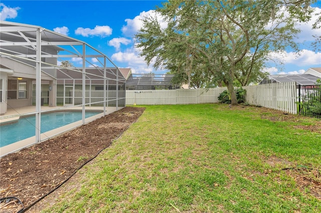 4993 Hook Hollow Cir, Orlando, FL 32837 - view of yard with glass enclosure