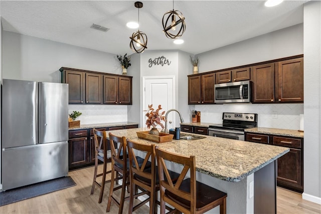 16406 Blooming Cherry Dr, Groveland, FL 34736 - photo 6