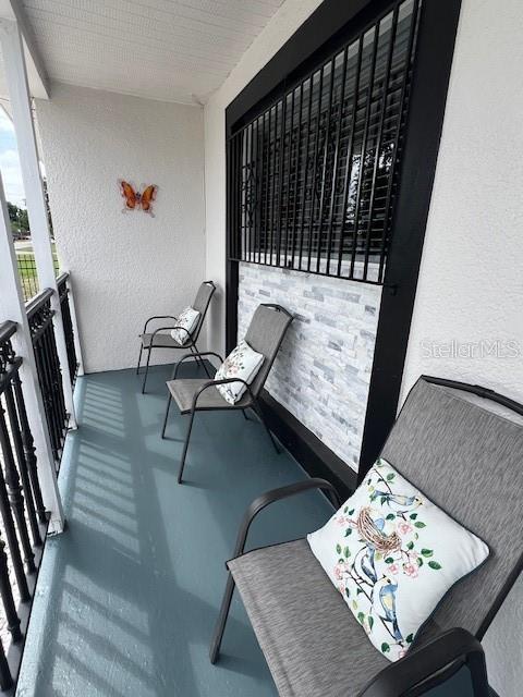 1620 Hialeah St, Orlando, FL 32808 - view of balcony