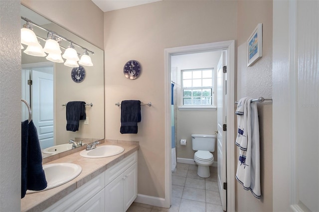 8335 Lake Burden Cir, Windermere, FL 34786 - bathroom featuring double vanity, toilet, tile patterned floors, baseboards, and curtained shower