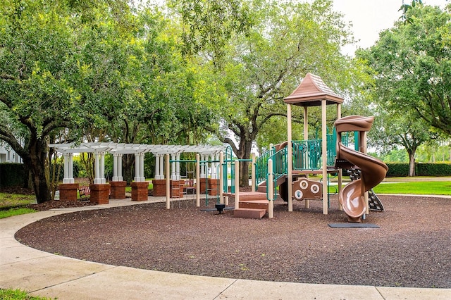 8335 Lake Burden Cir, Windermere, FL 34786 - community jungle gym with a pergola