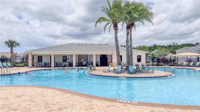4632 Egg Harbor Dr, Kissimmee, FL 34746 - community pool featuring a patio area