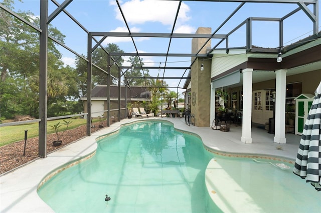 17523 Doris St, Montverde, FL 34756 - outdoor pool with a patio area and glass enclosure