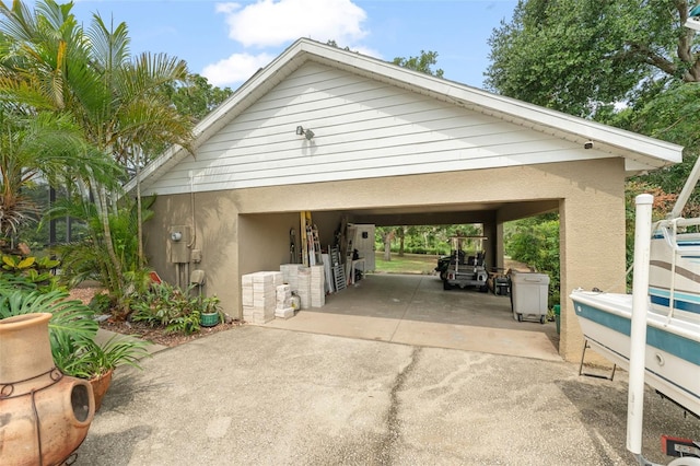 17523 Doris St, Montverde, FL 34756 - garage with asphalt driveway
