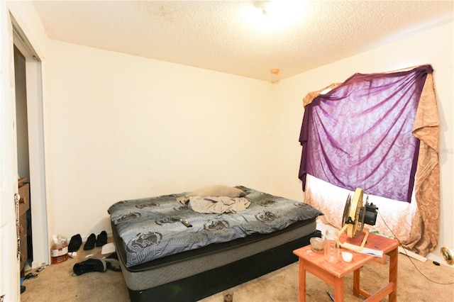 2305 Rio Grande Forest Ln, Kissimmee, FL 34759 - bedroom featuring carpet flooring and a textured ceiling