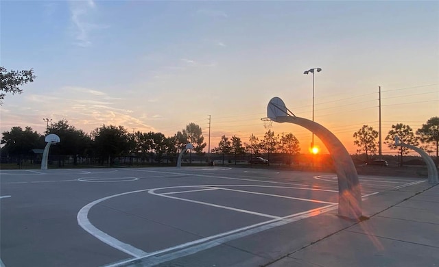 2305 Rio Grande Forest Ln, Kissimmee, FL 34759 - view of basketball court featuring community basketball court