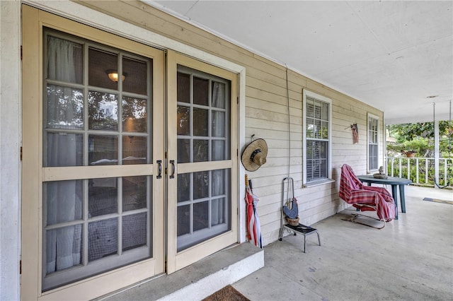 2132 Palm Vista Dr, Apopka, FL 32712 - view of covered porch
