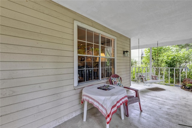 2132 Palm Vista Dr, Apopka, FL 32712 - view of porch