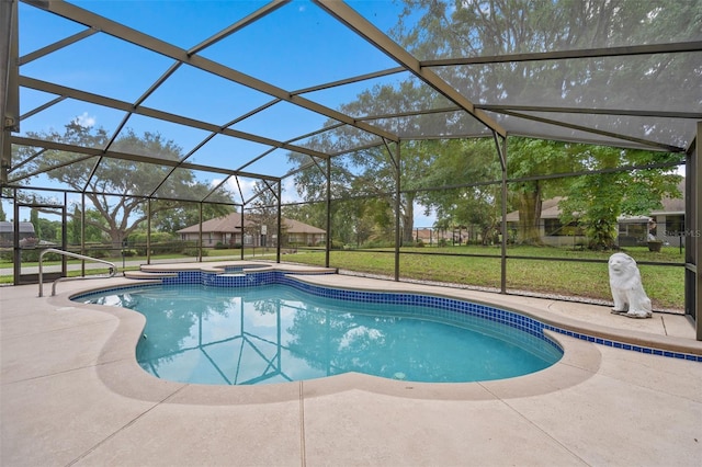 11648 Grand Bay Blvd, Clermont, FL 34711 - view of swimming pool featuring a lawn, a patio, and a pool with connected hot tub