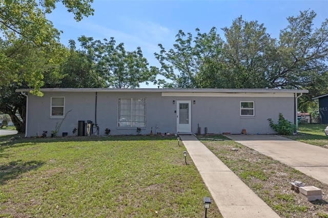 985 N Village Dr, Deltona, FL 32725 - photo 1