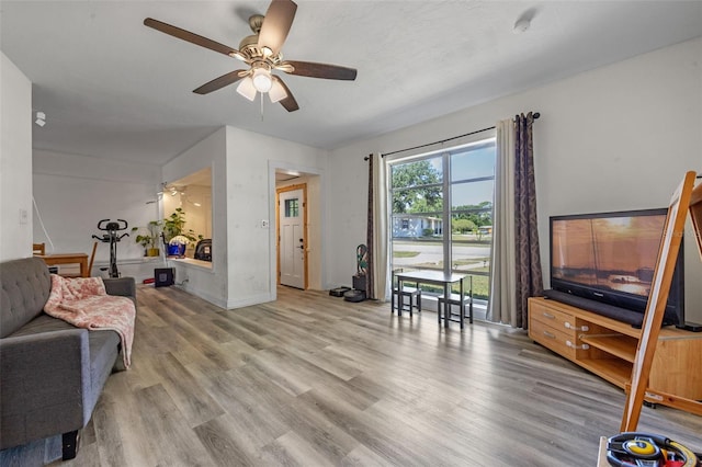 985 N Village Dr, Deltona, FL 32725 - photo 9