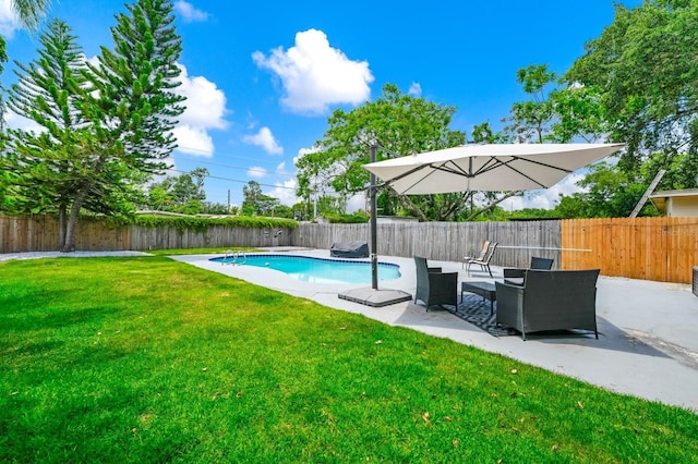 7616 Simms Ave, Orlando, FL 32812 - view of pool with a patio