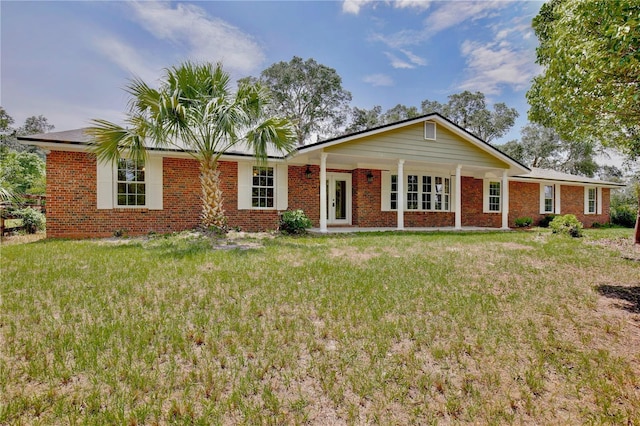 4802 Anton Ave, Apopka, FL 32712 - single story home featuring a front yard and brick siding