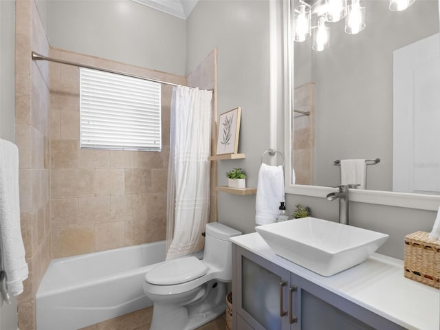1417 Terralago Pl, Oviedo, FL 32765 - full bath with shower / tub combo, vanity, toilet, and a chandelier