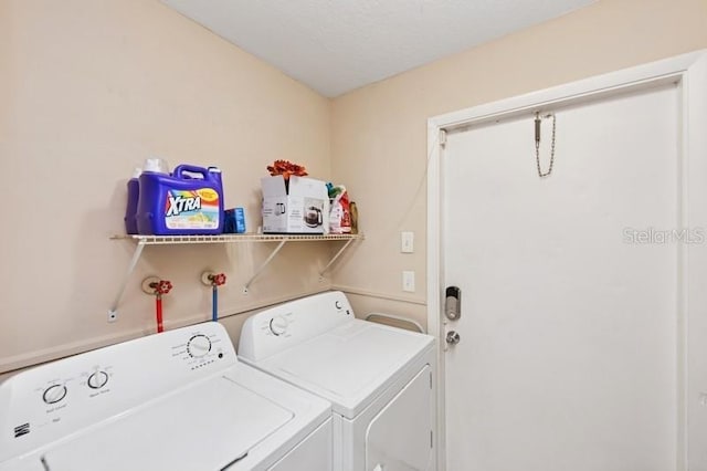 2822 Fulford St, Deltona, FL 32738 - washroom with washer and dryer