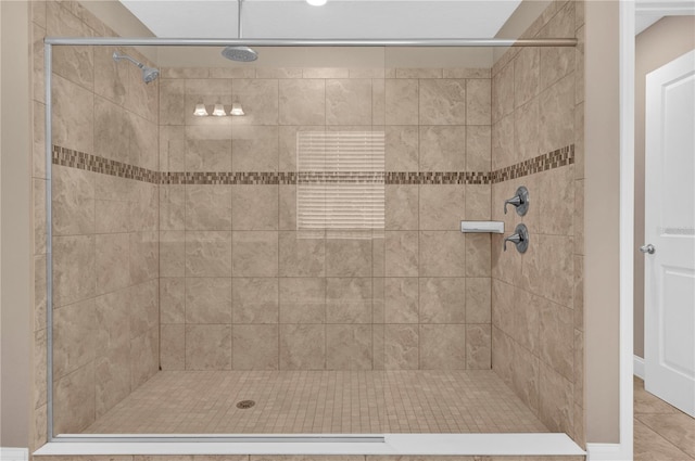 8348 Vivaro Isle Way, Windermere, FL 34786 - bathroom with a shower stall
