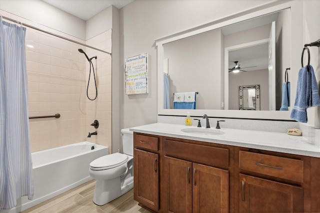 9846 SW 106th Ct, Ocala, F, Ocala, FL 34481 - full bathroom with vanity, shower / bath combo, a ceiling fan, and wood finished floors