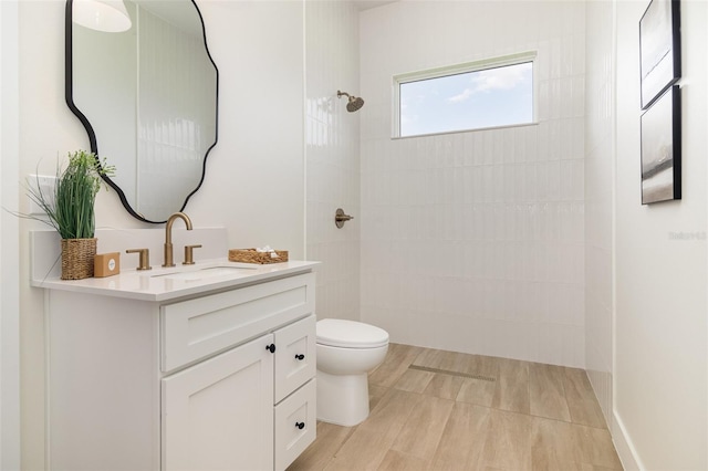 508 Topsail Dr, Rockledge, FL 32955 - bathroom with vanity and a tile shower