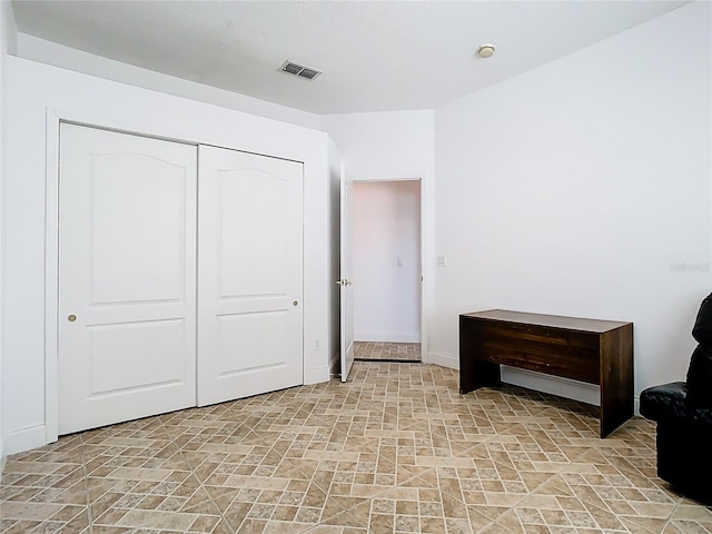 6843 Cherry Grove Cir, Orlando, FL 32809 - bedroom featuring a closet