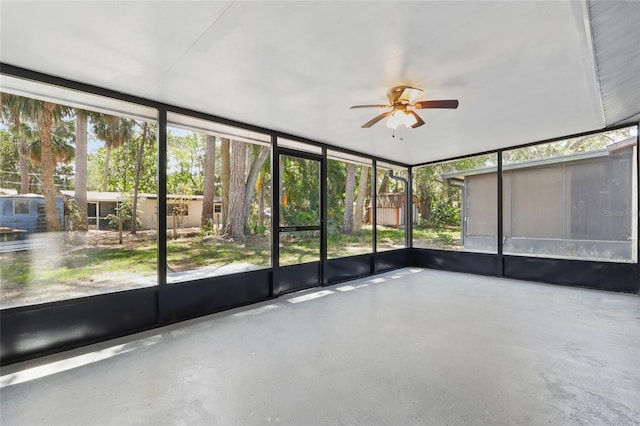 7214 Oakwood Dr, New Port Richey, FL 34652 - unfurnished sunroom with ceiling fan