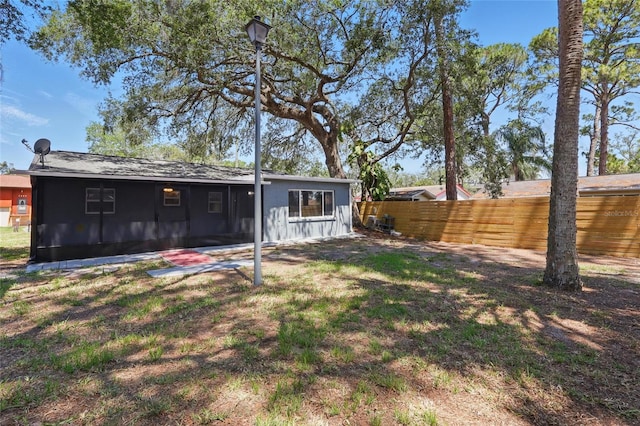 7214 Oakwood Dr, New Port Richey, FL 34652 - view of back of house