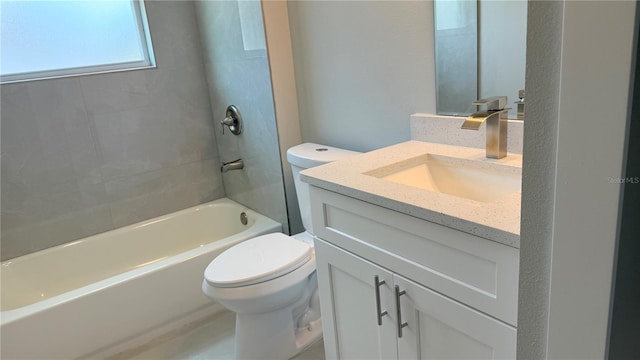 182 Marion Oaks Mnr, Ocala, FL 34473 - full bath featuring vanity and shower / bathtub combination