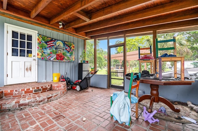 660 6th St, Daytona Beach, FL 32117 - view of sunroom / solarium