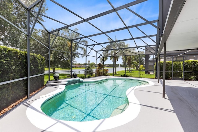 2214 Westbourne Dr, Oviedo, FL 32765 - swimming pool with a patio, a lanai, and a water view