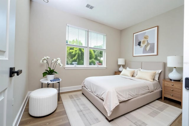 1331 19th St, Orlando, FL 32805 - bedroom featuring light wood-type flooring and baseboards