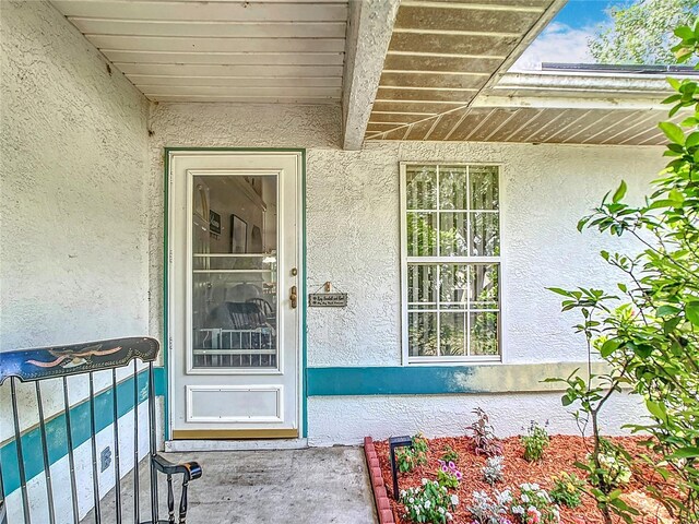 2771 NE 66th St, Ocala, FL 34479 - entrance to property with stucco siding