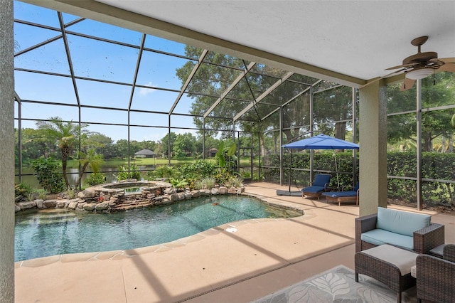 490 Wekiva Preserve Dr, Apopka, FL 32712 - view of pool featuring a patio, ceiling fan, glass enclosure, and a pool with connected hot tub