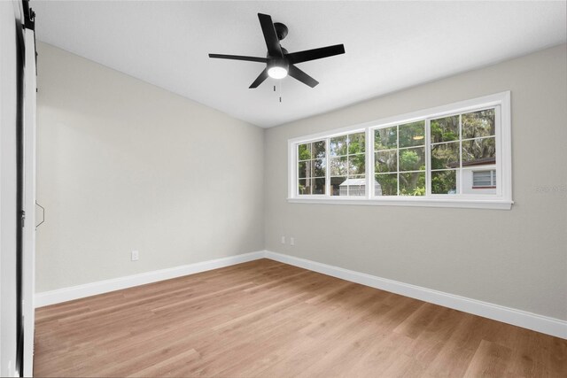 404 Courtney Dr, Temple Terrace, FL 33617 - photo 21