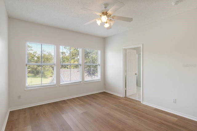 181 Longview Ave, Kissimmee, FL 34747 - photo 21