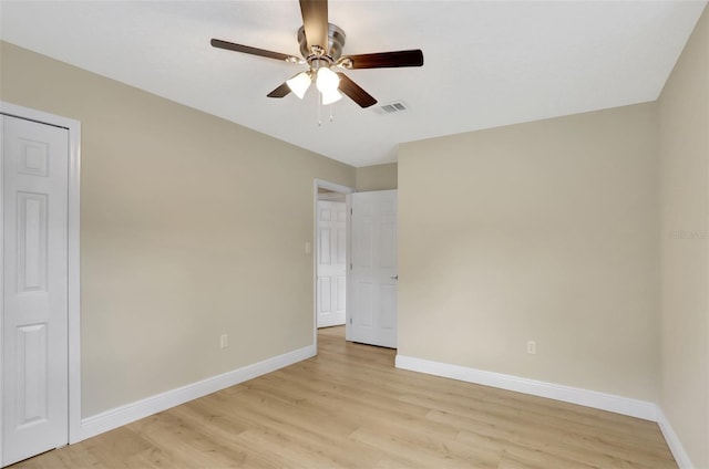 2835 Bongart Rd, Winter Park, FL 32792 - unfurnished bedroom featuring baseboards, light wood-type flooring, and ceiling fan